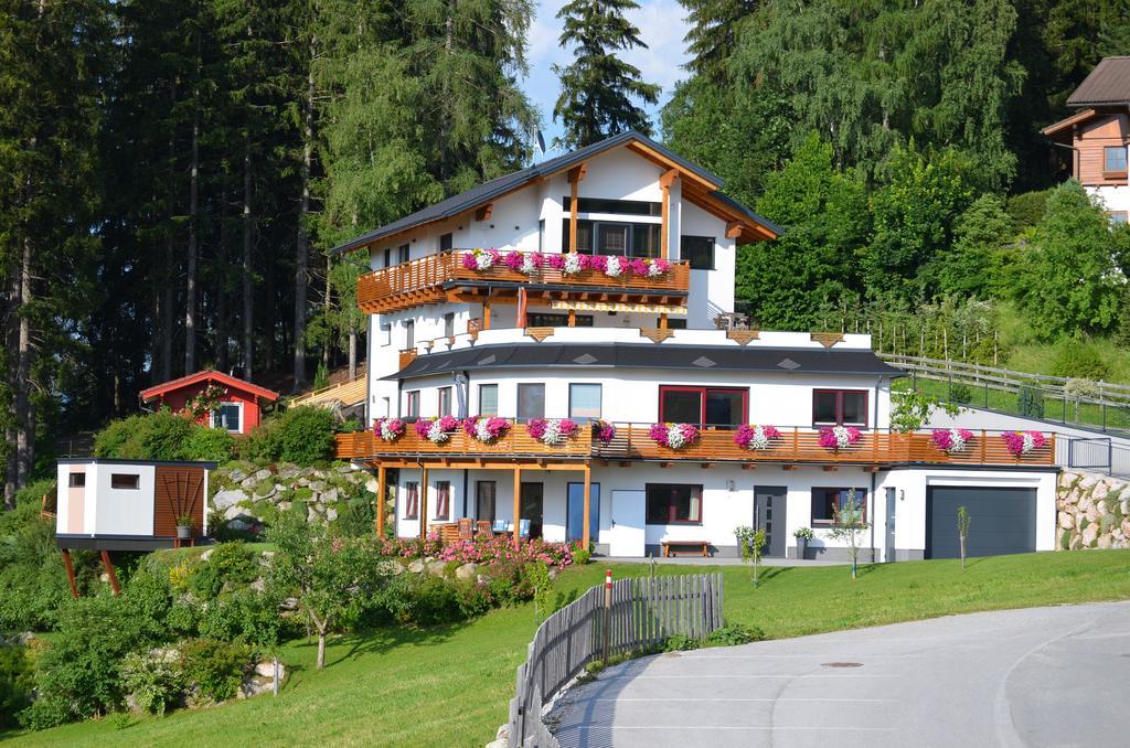 Haus Woehrer / Appartement Fischbacher Шладминг Номер фото